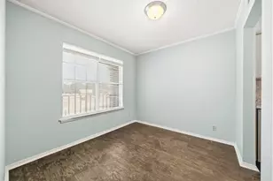 600 Bagby Ave, Waco, TX 76706 - Photo 7