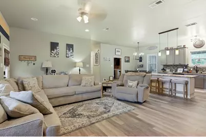 339 H Williams Road, Gilmer, TX 75645 - Photo 11