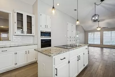 2911 Stonepointe, McKinney, TX 75072 - Photo 11