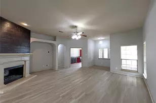14013 Zippo Way, Fort Worth, TX 76052 - Photo 9