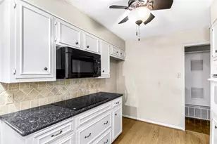 2825 Chimney Hill Dr, Waco, TX 76708 - Photo 15