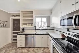 2521 Forest Park Blvd, Fort Worth, TX 76110 - Photo 7