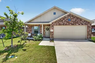 2003 Ava Dr, Ennis, TX 75119 - Photo 1