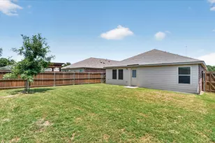 2003 Ava Dr, Ennis, TX 75119 - Photo 25