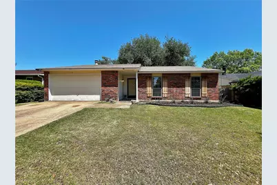 7127 Winterberry Drive, Dallas, TX 75249 - Photo 1