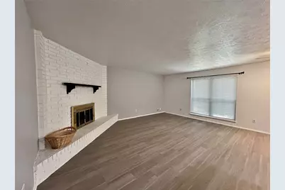7127 Winterberry Drive, Dallas, TX 75249 - Photo 17