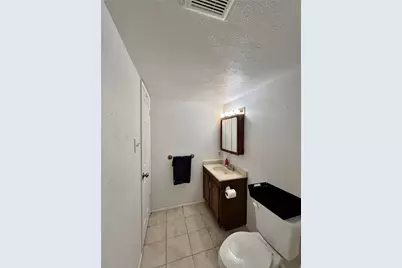 7127 Winterberry Drive, Dallas, TX 75249 - Photo 7