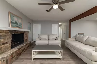 637 Post Oak Drive, Hurst, TX 76053 - Photo 7