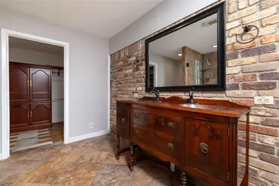 637 Post Oak Drive, Hurst, TX 76053 - Photo 19
