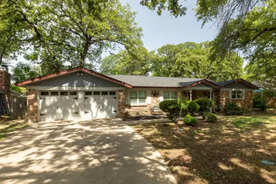 637 Post Oak Drive, Hurst, TX 76053 - Photo 1