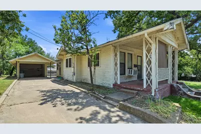 2014 3rd Avenue, Mineral Wells, TX 76067 - Photo 3