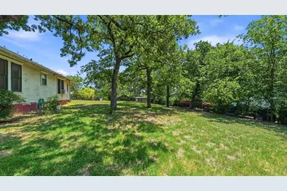 2014 3rd Avenue, Mineral Wells, TX 76067 - Photo 7