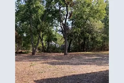 826 W 9th Street, Bonham, TX 75418 - Photo 25