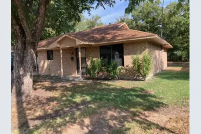 826 W 9th Street, Bonham, TX 75418 - Photo 3