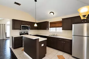610 Brookside Dr, Cedar Hill, TX 75104 - Photo 9
