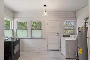 402 N Market St, Grapeland, TX 75844 - Photo 21