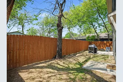 324 S Main Street, Cedar Hill, TX 75104 - Photo 35