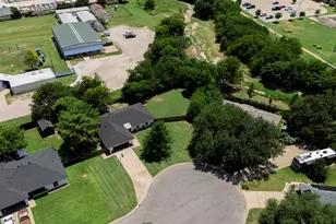 1307 Linda Ct, Cleburne, TX 76033 - Photo 31