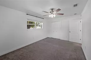 505 Galia St, Bowie, TX 76230 - Photo 21