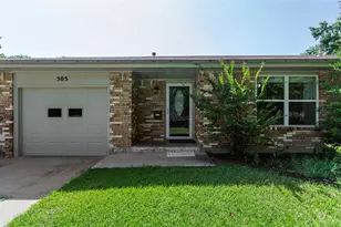 505 Galia St, Bowie, TX 76230 - Photo 3