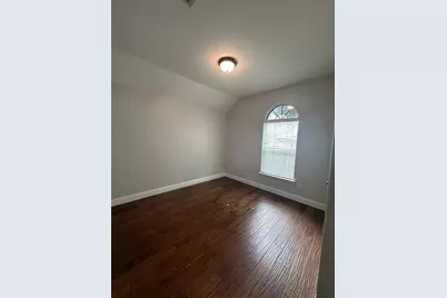 308 Ouida Road, Irving, TX 75061 - Photo 11