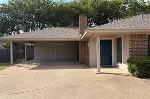 1225 Fairhaven Dr, Mansfield, TX 76063 - Photo 3