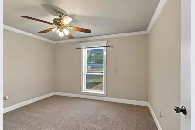 4202 Maple Springs Drive, Arlington, TX 76001 - Photo 19