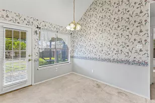 664 Parkridge Blvd, Burleson, TX 76028 - Photo 11