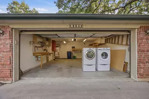 664 Parkridge Blvd, Burleson, TX 76028 - Photo 25