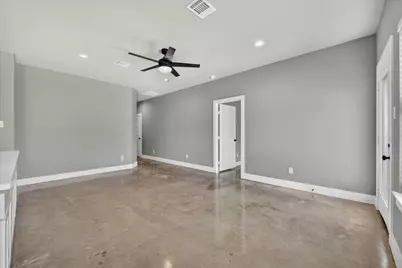 2817 Clinton Avenue, Fort Worth, TX 76106 - Photo 9