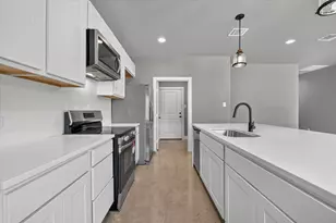 2817 Clinton Ave, Fort Worth, TX 76106 - Photo 11