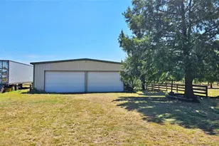 2247 Co Rd 2130, Greenville, TX 75402 - Photo 25