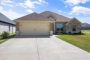 3215 Arrow Creek Dr, Granbury, TX 76049 - Photo 1