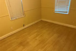 366 S St Augustine Dr, Dallas, TX 75217 - Photo 5