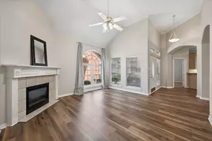 2313 Ragland Rd, Mansfield, TX 76063 - Photo 9