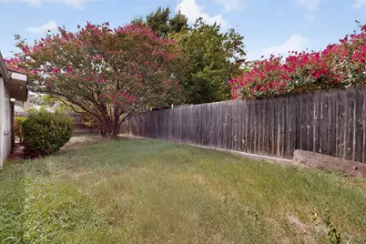 3612 Holly Springs Drive, Fort Worth, TX 76133 - Photo 13