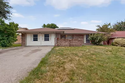3612 Holly Springs Drive, Fort Worth, TX 76133 - Photo 1