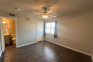 4502 Gaston Ave, Dallas, TX 75246 - Photo 13