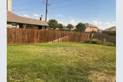 1429 Freesia Drive, Little Elm, TX 75068 - Photo 17