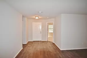 217 Silver Spur Dr, Waxahachie, TX 75165 - Photo 1