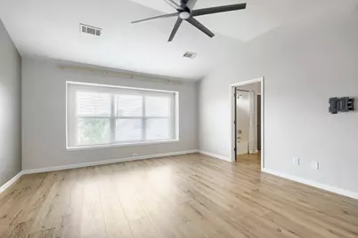 7436 Anderson Boulevard, Fort Worth, TX 76120 - Photo 11