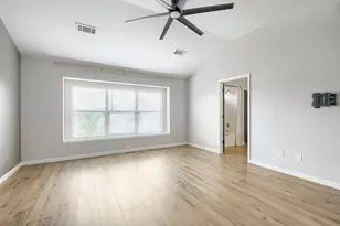 7436 Anderson Blvd, Fort Worth, TX 76120 - Photo 11