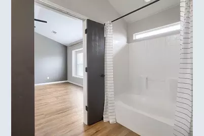 7436 Anderson Boulevard, Fort Worth, TX 76120 - Photo 19
