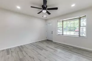 2908 Scottsbluff Dr, Dallas, TX 75228 - Photo 25