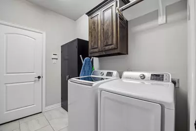 3935 Wind Cave Bend, Irving, TX 75063 - Photo 25