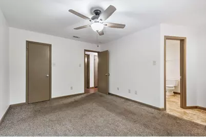 414 Bluegrass Lane, Euless, TX 76039 - Photo 13