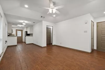 414 Bluegrass Lane, Euless, TX 76039 - Photo 5