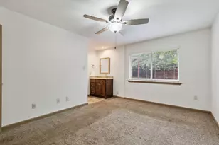 414 Bluegrass Ln, Euless, TX 76039 - Photo 13