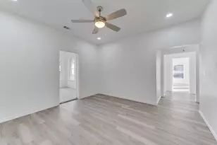 2003 Walnut St, Greenville, TX 75401 - Photo 11