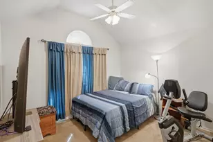 1400 Spanish Trail Dr, Granbury, TX 76048 - Photo 15